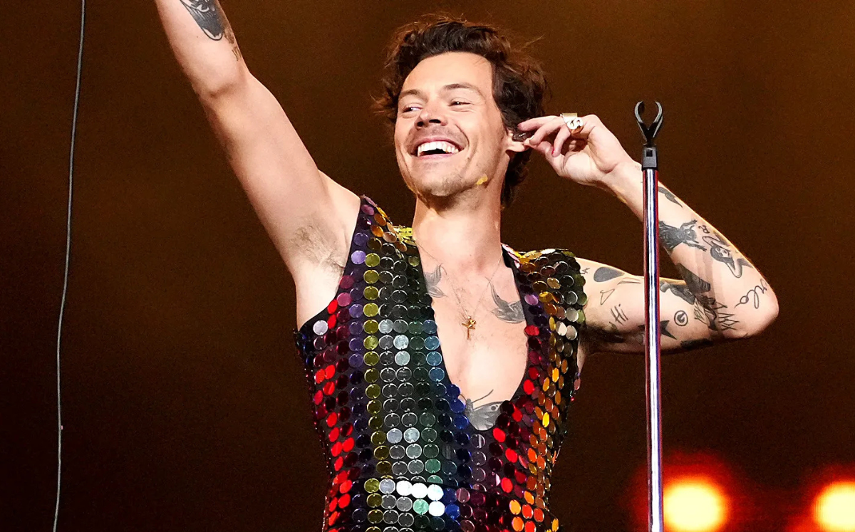Harry Styles cambiará el escenario de “Together Together” tras quejas; ¿usará el nuevo en México?
