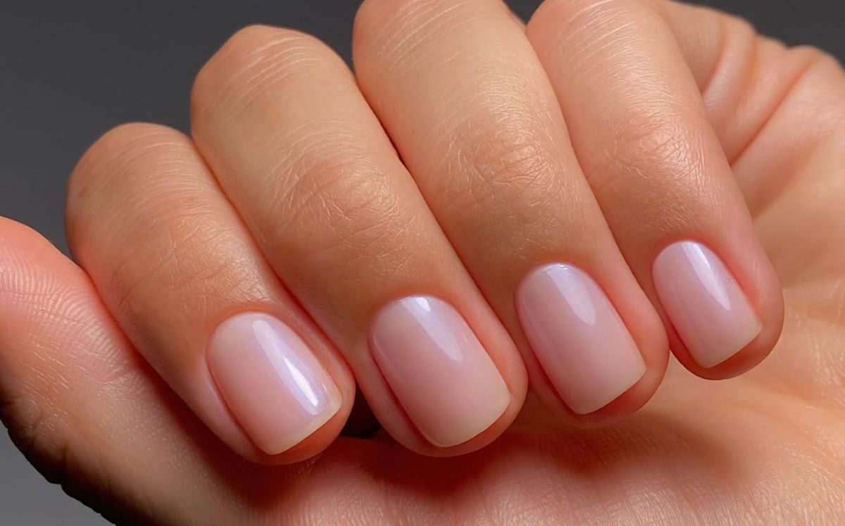 La manicura japonesa está reemplazando al nail art exagerado y esta es la razón