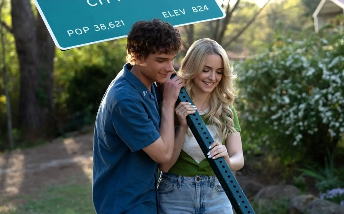 La película con Mason Thames en la que un accidente mortal expone un romance secreto